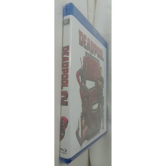Deadpool 2 (Blu-ray, 2018) Marvel Action Comedy Movie Brand New Sealed - Picture 2 of 5